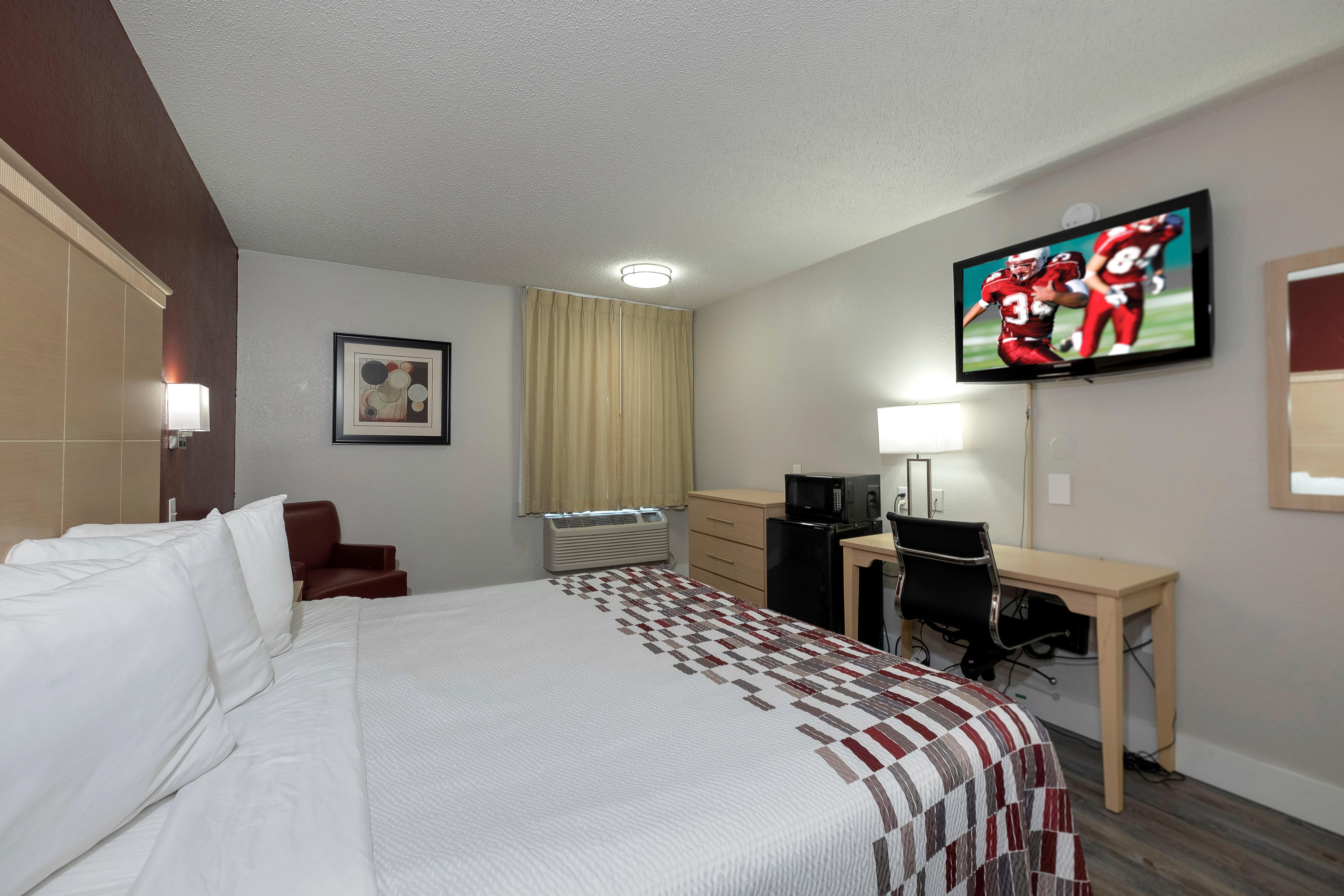 Red Roof Inn Raleigh North-Crabtree Mall-Lenovo Center Exteriör bild