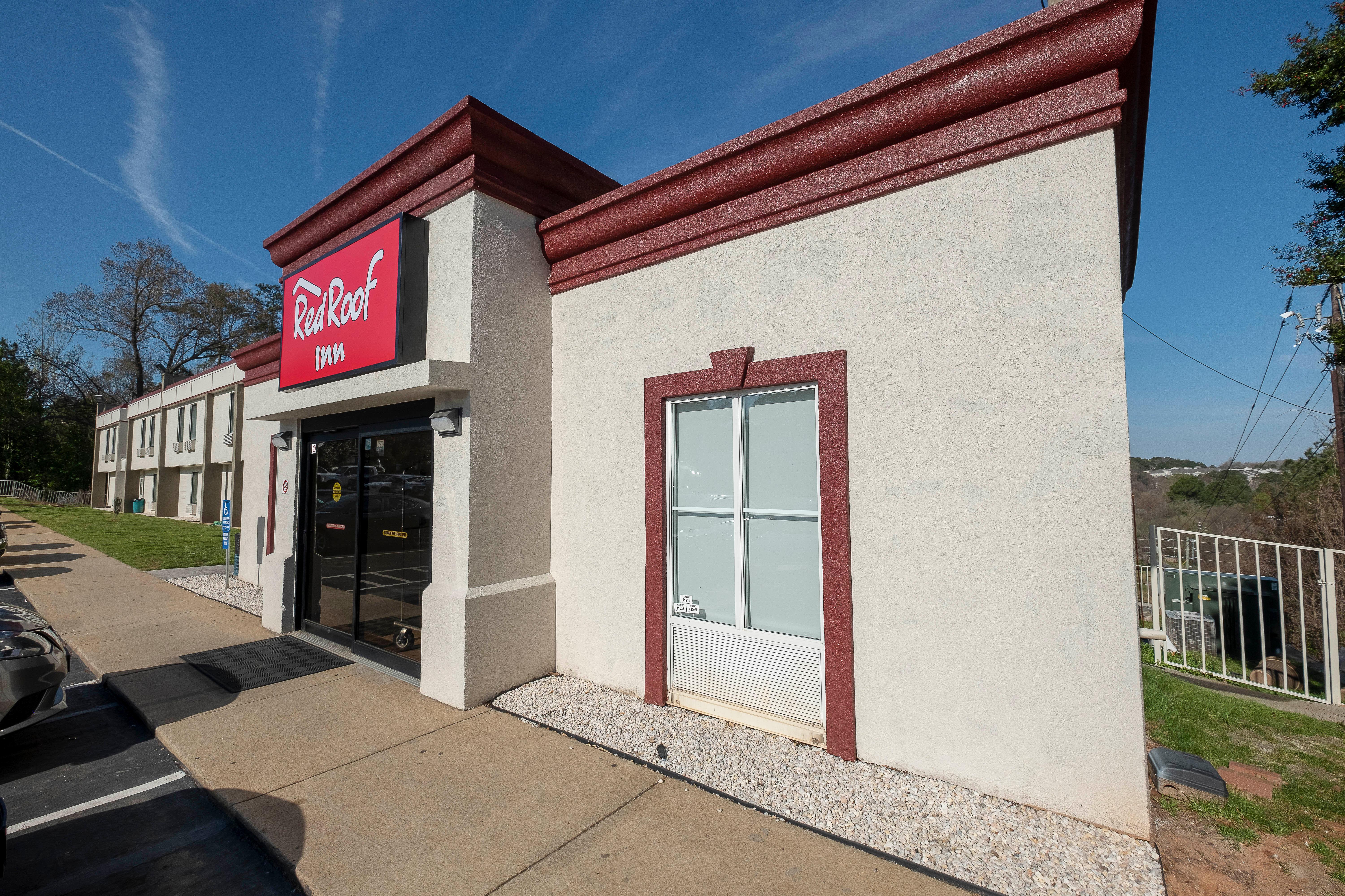 Red Roof Inn Raleigh North-Crabtree Mall-Lenovo Center Exteriör bild