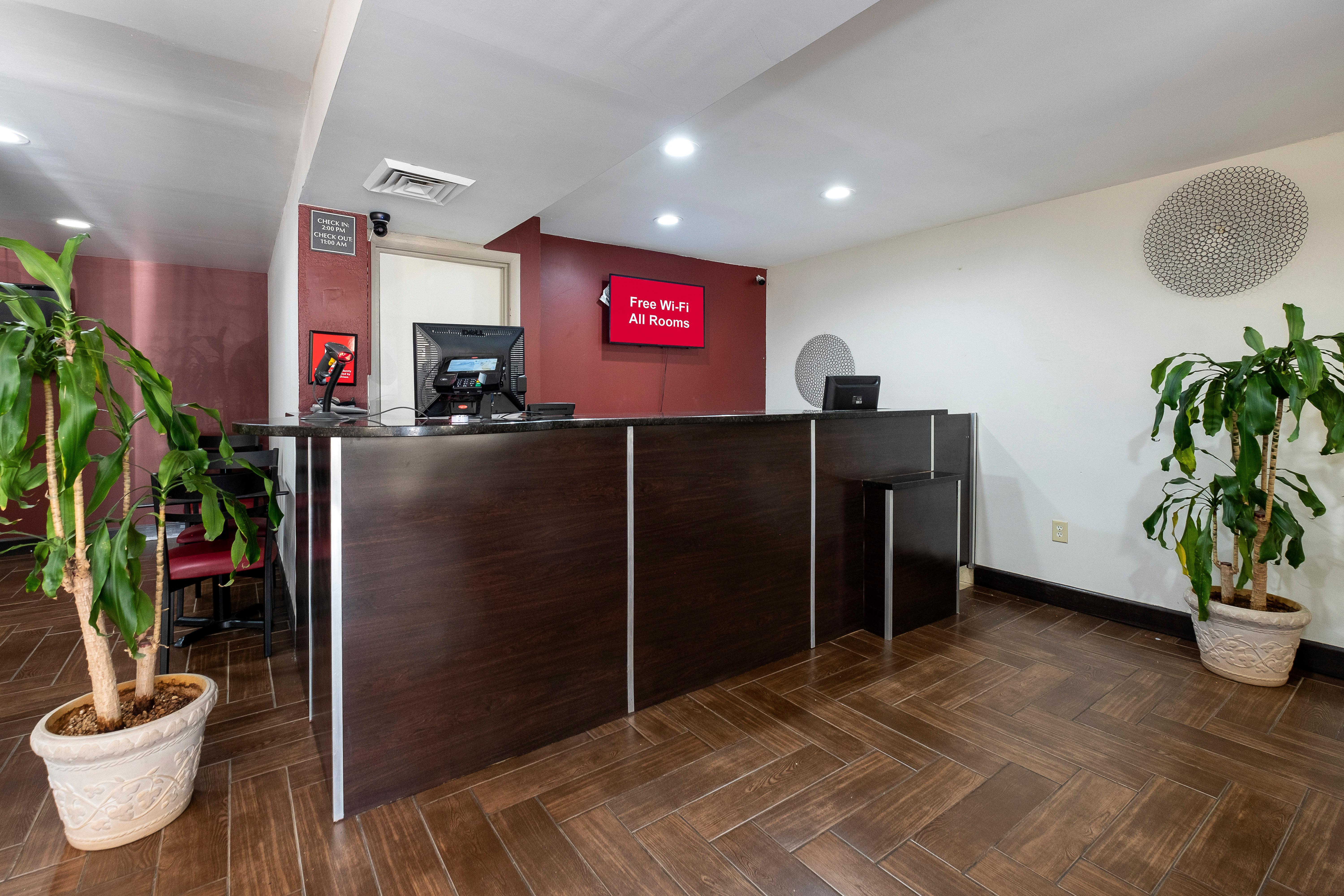 Red Roof Inn Raleigh North-Crabtree Mall-Lenovo Center Exteriör bild