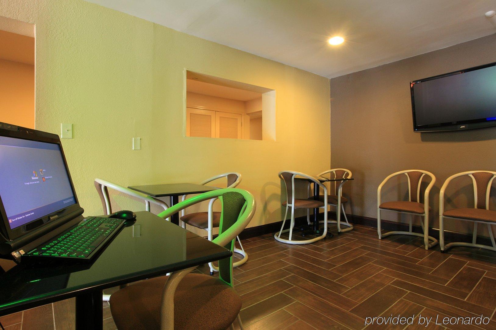 Red Roof Inn Raleigh North-Crabtree Mall-Lenovo Center Rum bild