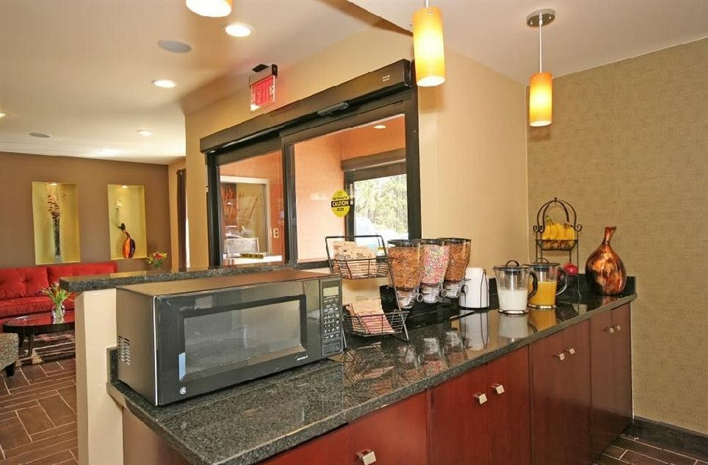 Red Roof Inn Raleigh North-Crabtree Mall-Lenovo Center Restaurang bild