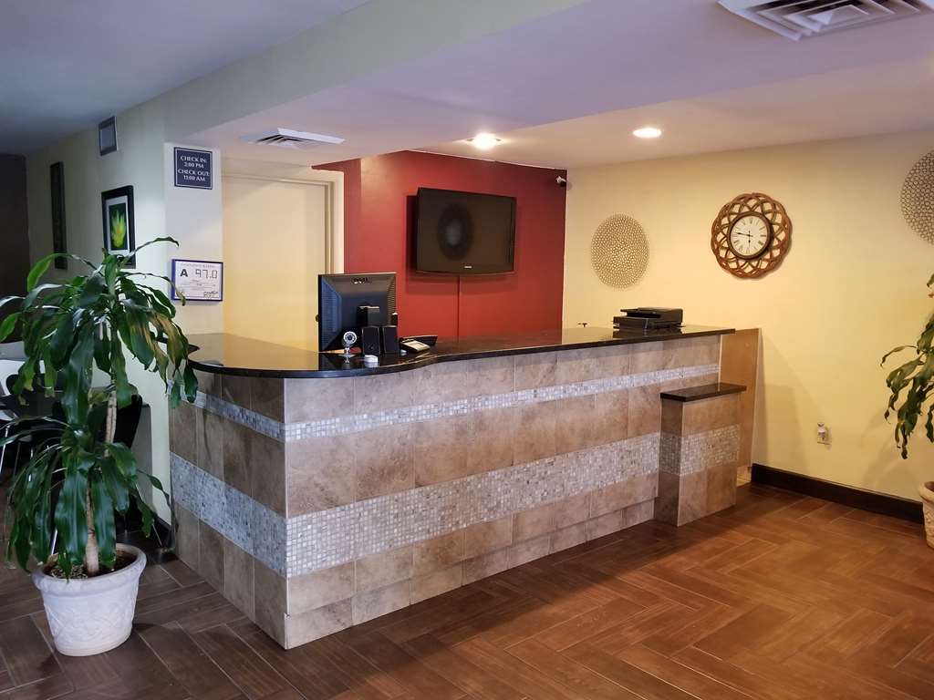Red Roof Inn Raleigh North-Crabtree Mall-Lenovo Center Inreriör bild