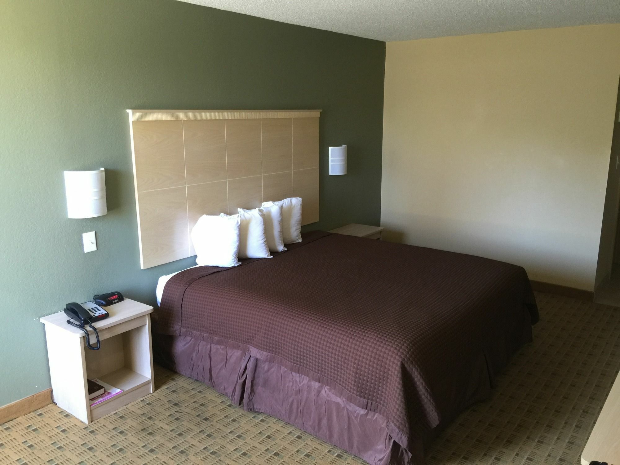 Red Roof Inn Raleigh North-Crabtree Mall-Lenovo Center Exteriör bild
